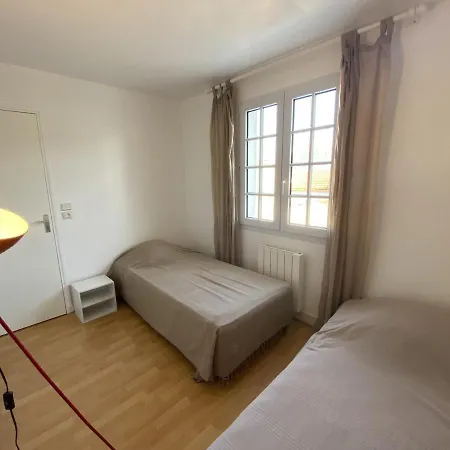 Maison Fouras, 5 Pieces, 6 Personnes - Fr-1-709-5